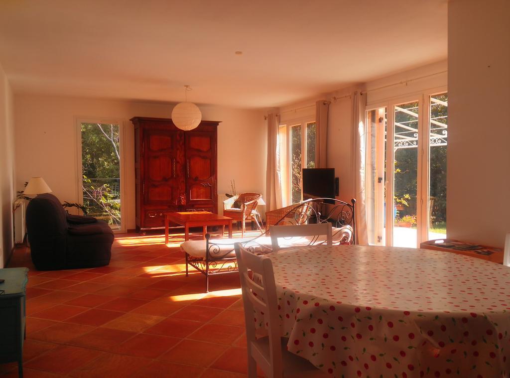 Vila Entre Nimes Et Arles Bellegarde  Exteriér fotografie