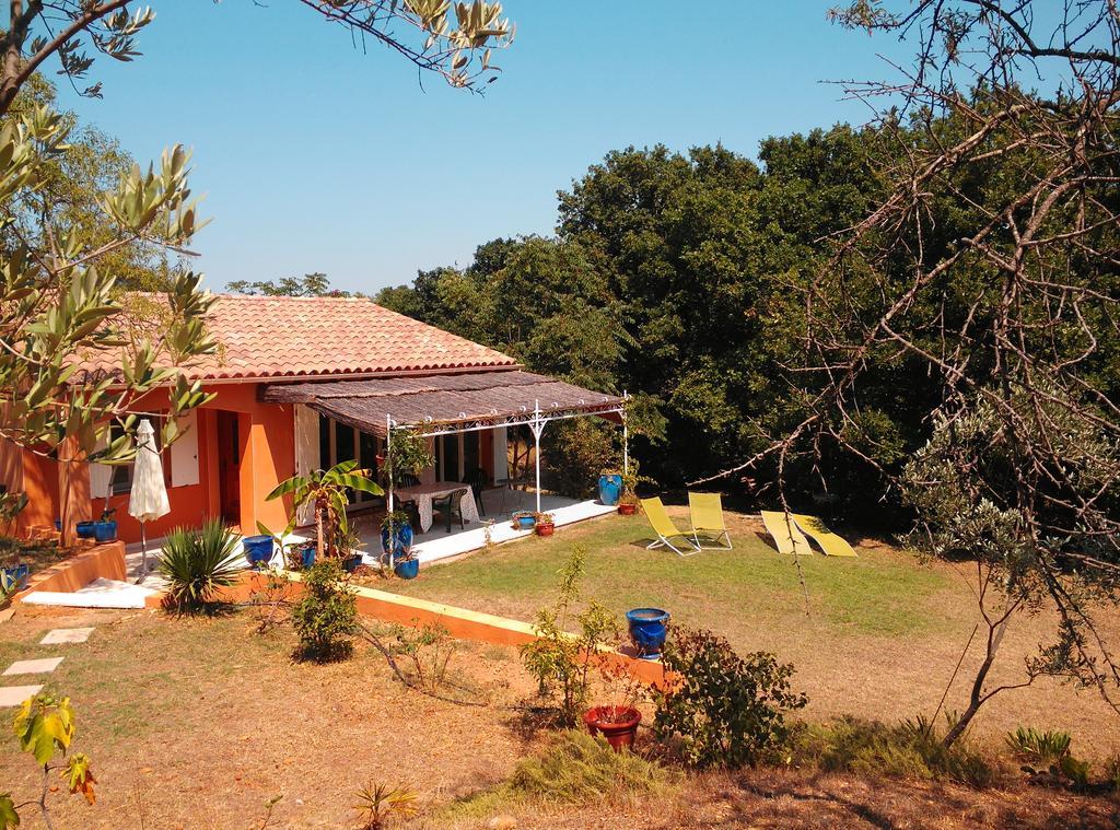 Vila Entre Nimes Et Arles Bellegarde  Exteriér fotografie