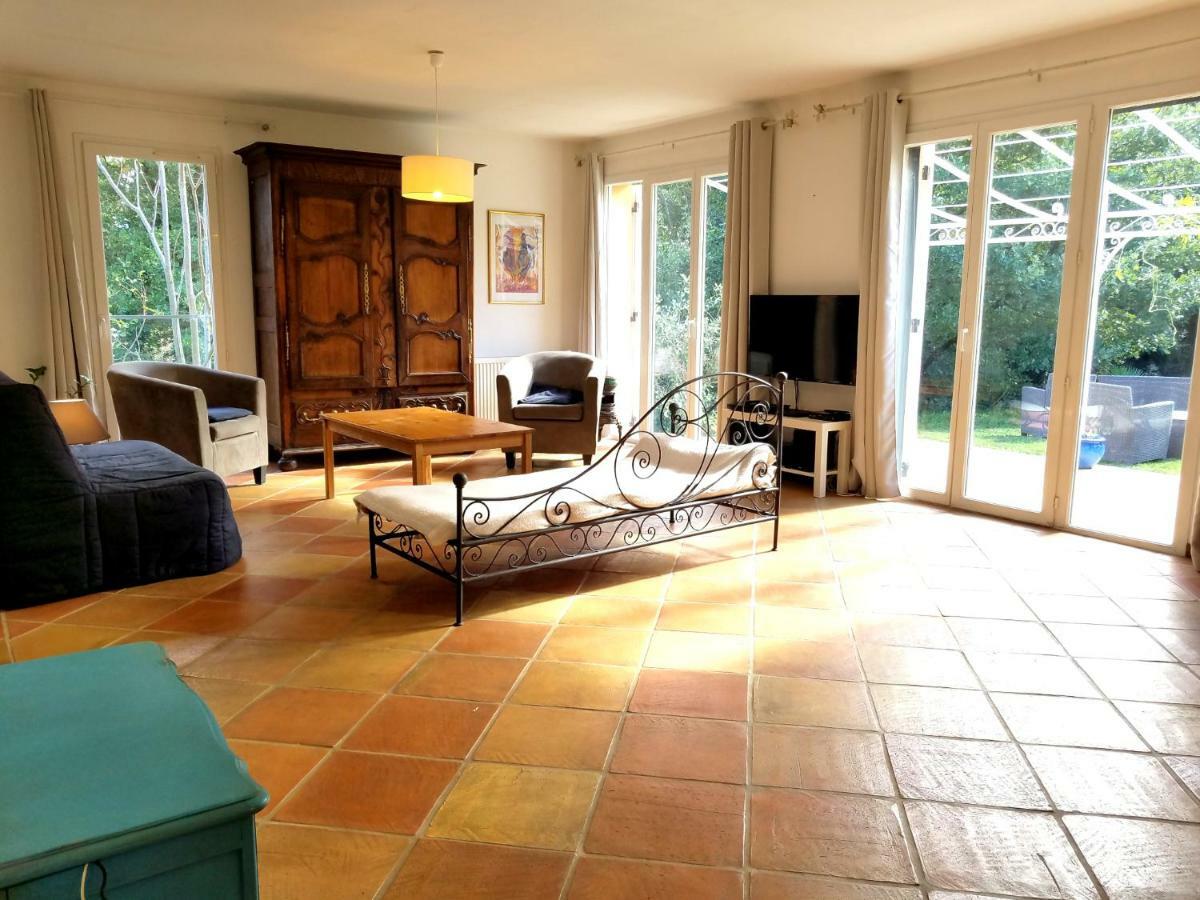 Vila Entre Nimes Et Arles Bellegarde  Exteriér fotografie