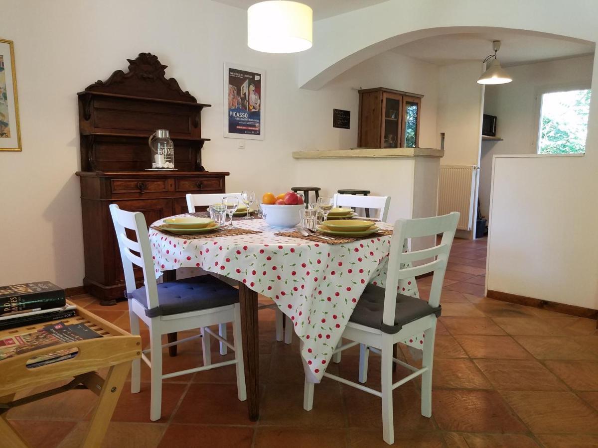 Vila Entre Nimes Et Arles Bellegarde  Exteriér fotografie